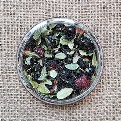 Чайный напиток "Активная энергия. Нектар здоровья" Чай черный, плоды шиповника,листьев смородины, брусники, ягод рябины и  смородины.