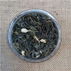 Чай зеленый "Жасминовый с бутонами" Популярный зеленый листовой чай с цетами жасмина.